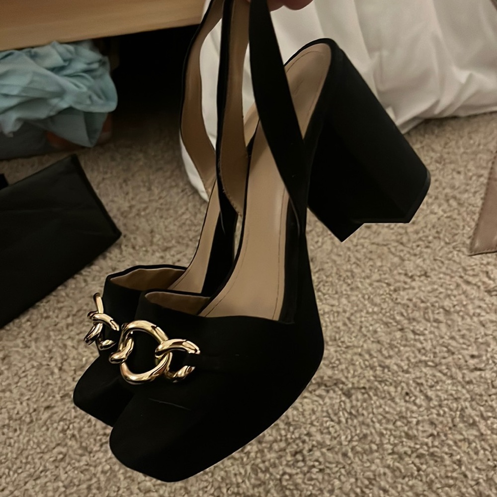 Brand new size 9 h&m heels !